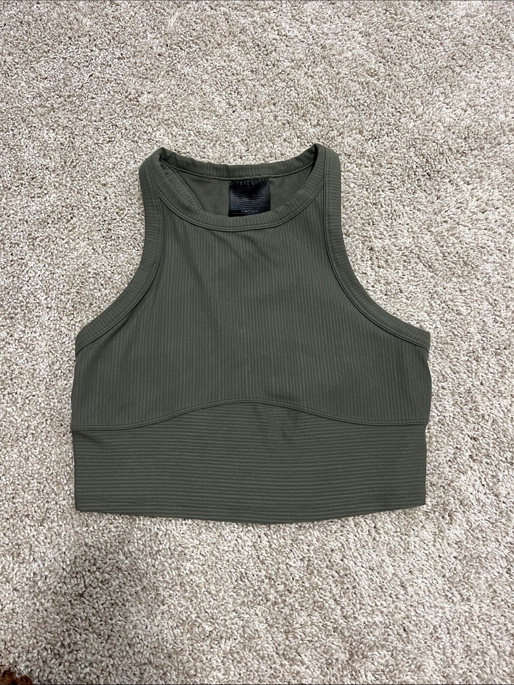 Lululemon cropped tank top